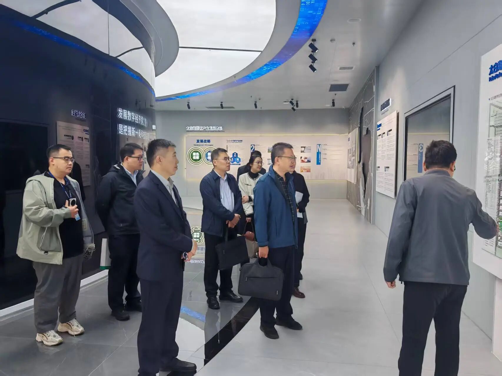 ũҵɽʡеü̫׺عɼŹıֲڷչ